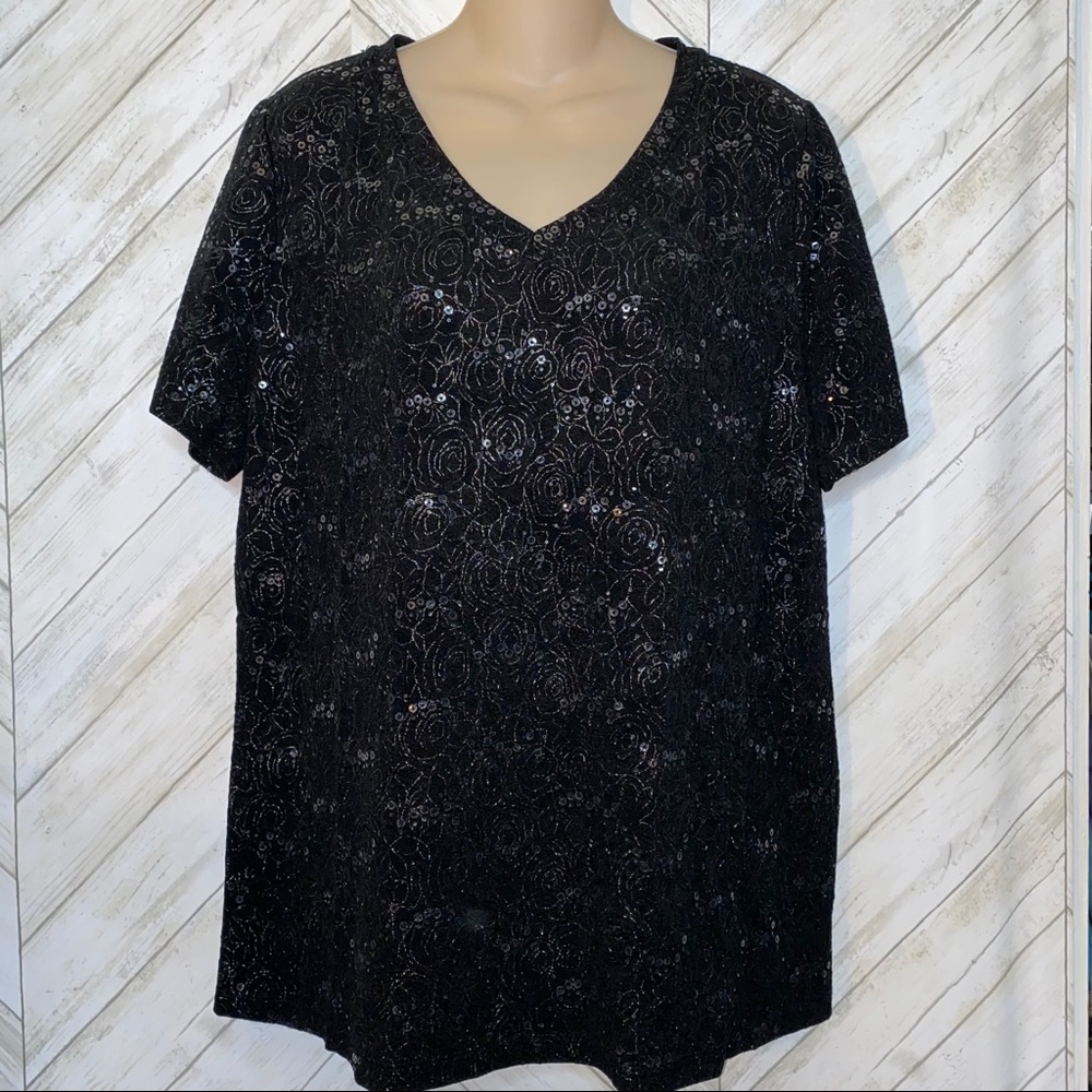 Black and silver top